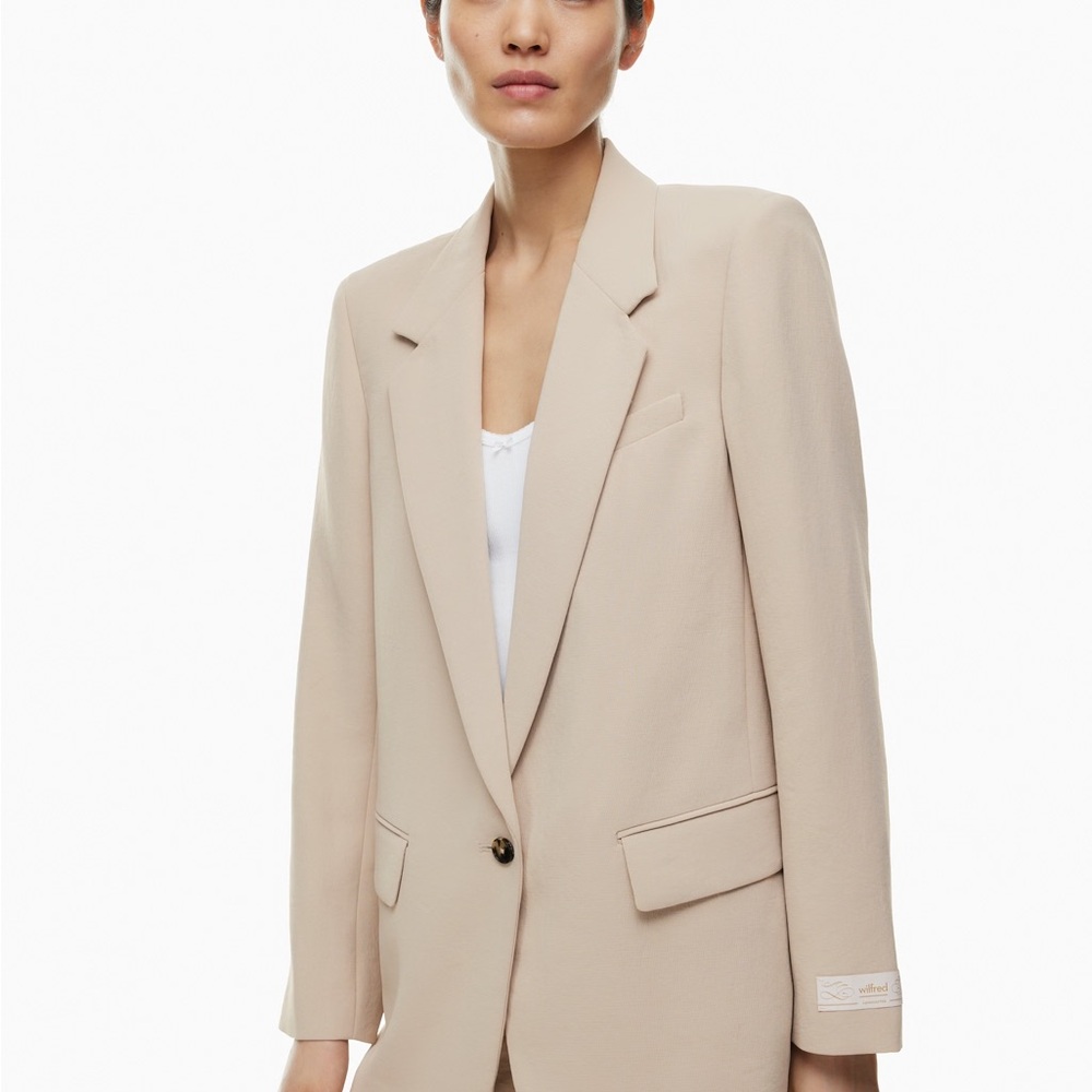 Wilfred (Aritzia) New Generation Blazer Crepette - Hummus Beige (12) EUC